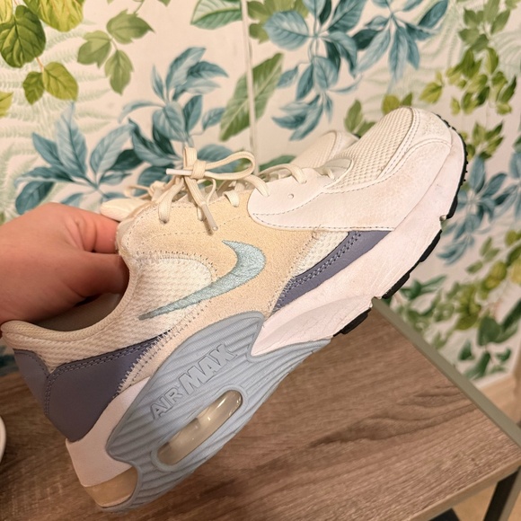 Nike Air Max Sneakers (10.5) - Picture 7 of 8